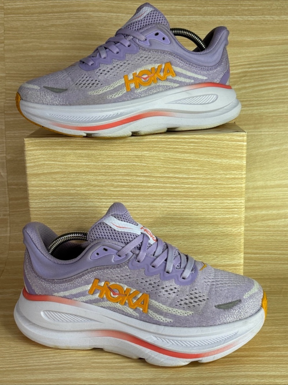 HOKA Bondi 8 Lavender Running Shoes Women’s 7 Cushioned Trainer
